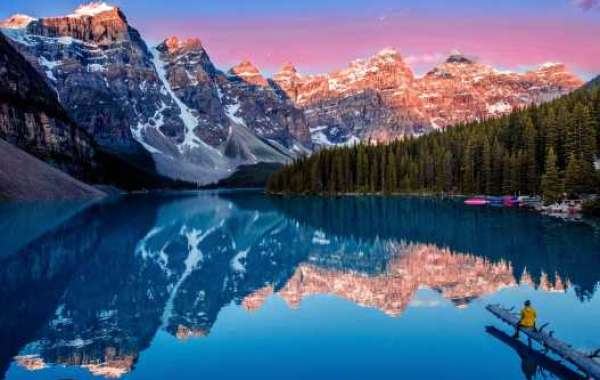 Exploring the Moraine Lake Hike Routes for All Skill Levels